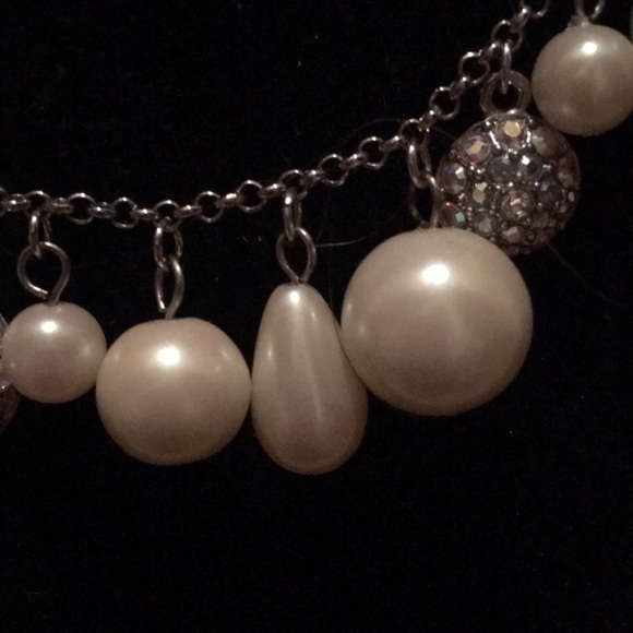 Vintage Carolee pearl and AB statement necklace - Picture 6 of 6